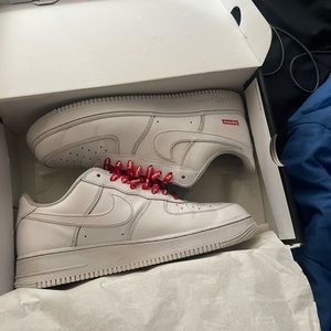 Nike Air Force 1 Supreme Low Red and White